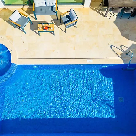 Vila Modern & Spacious In Kalamar Bay Kaş