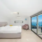 Modern & Spacious In Kalamar Bay Kaş