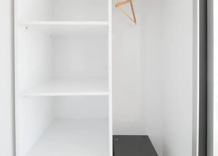 Modern & Spacious In Kalamar Bay 别墅