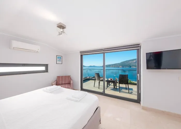 别墅 Modern & Spacious In Kalamar Bay