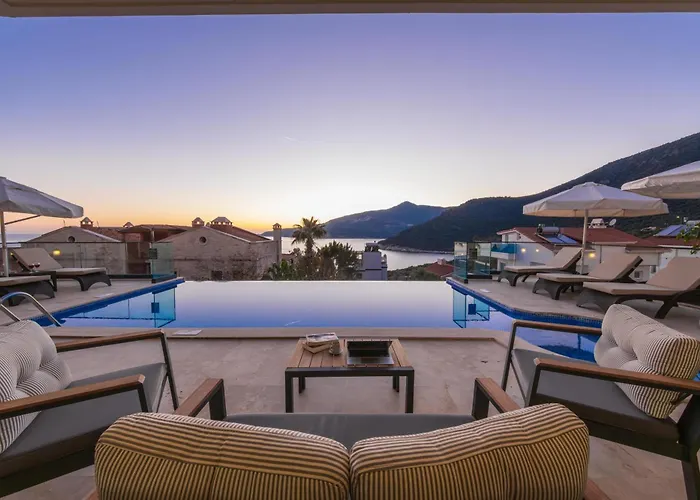 Modern & Spacious In Kalamar Bay *