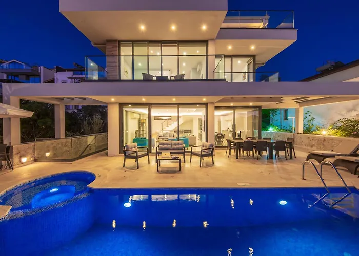 Modern & Spacious In Kalamar Bay