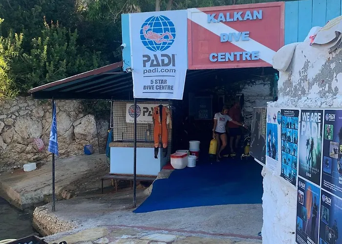 别墅 Modern & Spacious In Kalamar Bay 卡斯