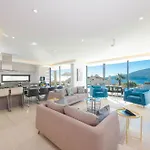 Modern & Spacious In Kalamar Bay