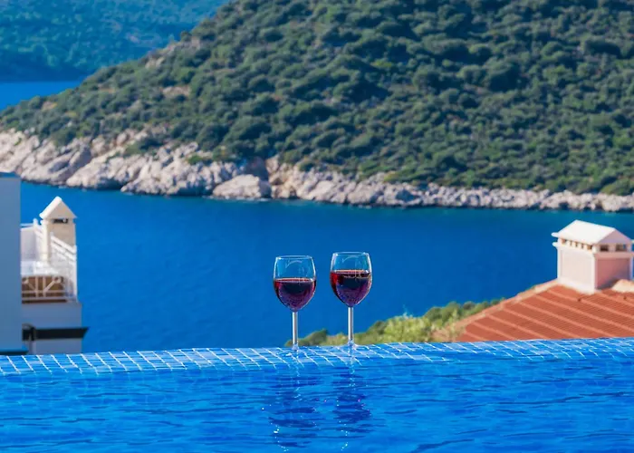 Modern & Spacious In Kalamar Bay *