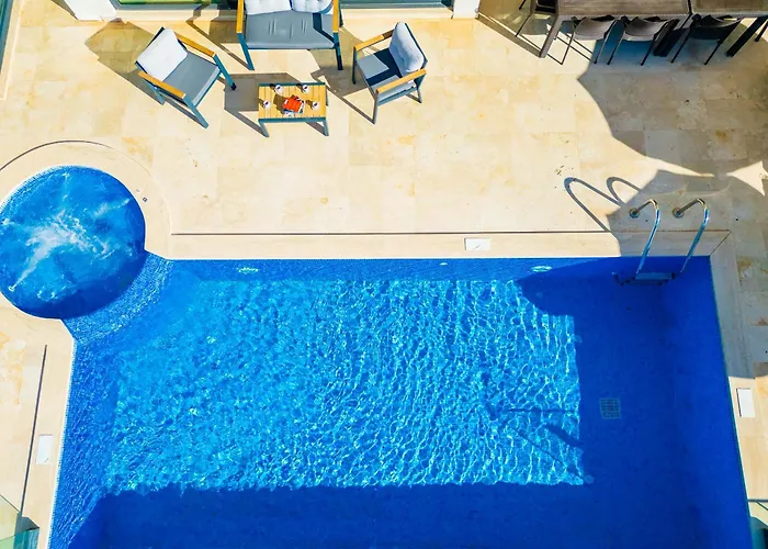 Villa Modern & Spacious In Kalamar Bay Kaş